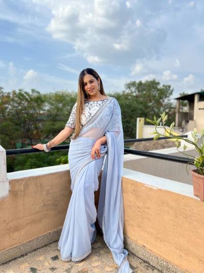  JR572 BY JR DESIGNER SAREES WHOLESALER IN INDIA